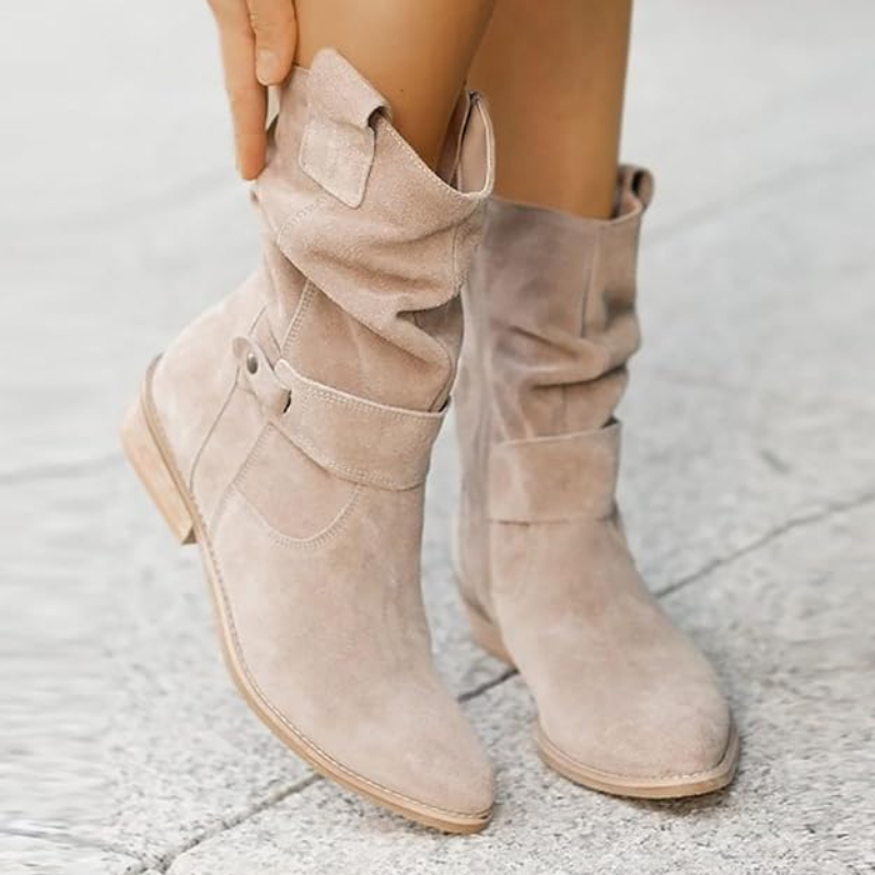 Jovie - Low Suede Boots - Chic - Seasoncollection- Ideal for Winter