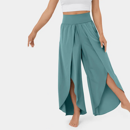 India - Women's Flare Trousers - Chic - High-Quality Fabric - Perfect for Casual Days