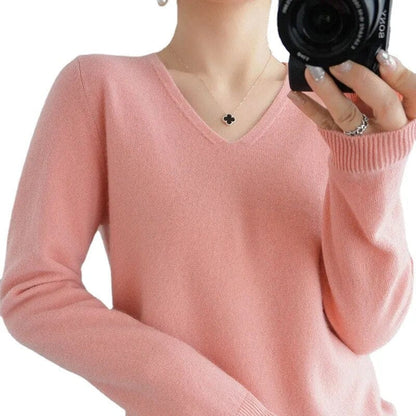 Pandora - V-neck Sweater - Casual - Timeless Style - Ideal for Winter