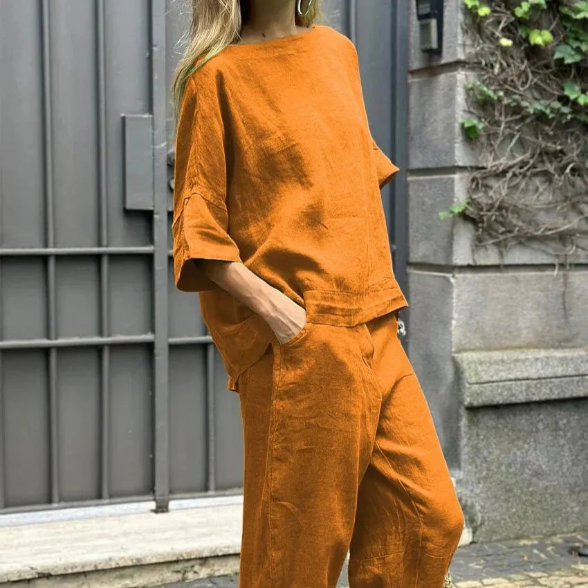 Avice - Minimalist Outfit Set for Women