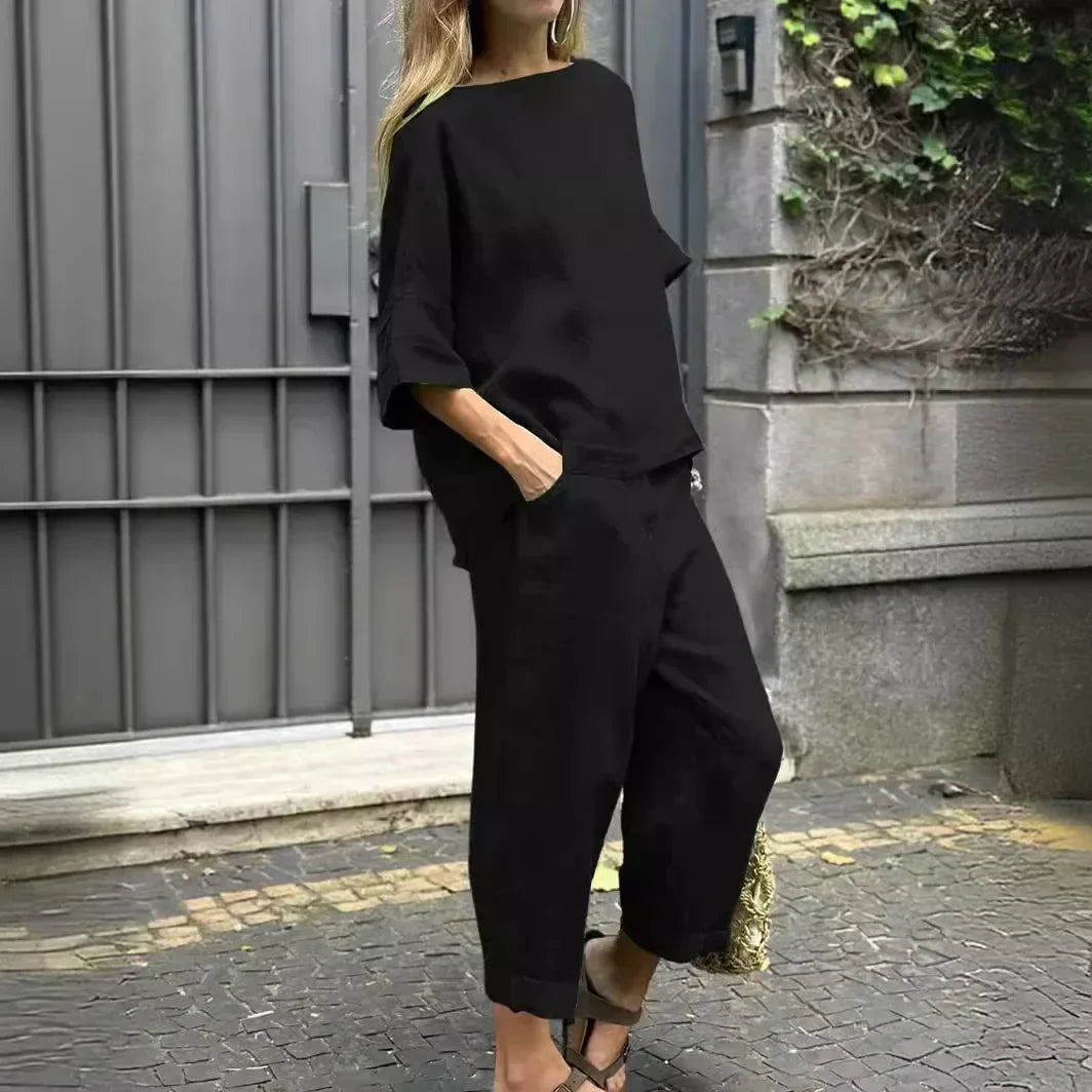 Avice - Minimalist Outfit Set for Women