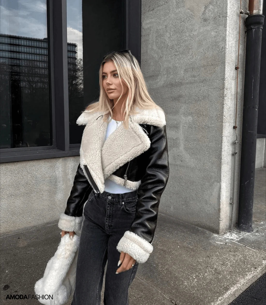 Casual Faux Leather Jacket with Fur for Women | Perfect for Casual Days