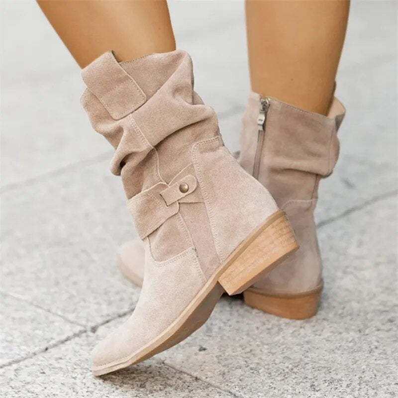 Jovie - Low Suede Boots - Chic - Seasoncollection- Ideal for Winter