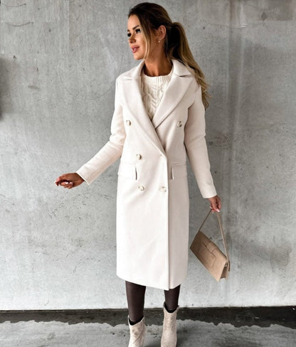 Women's Lapel Long Winter Overcoat with Buttons | Ideal for Autumn/Winter