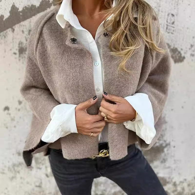 Women's Casual Cashmere Warm Loose Winter Jacket with Single Buckle | Ideal for Autumn/Winter